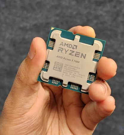 UltraEdge – Ryzen 5 7600 / RTX 4060 / 32GB DDR5 Gaming Performance Build